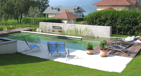 Piscine contemporaine