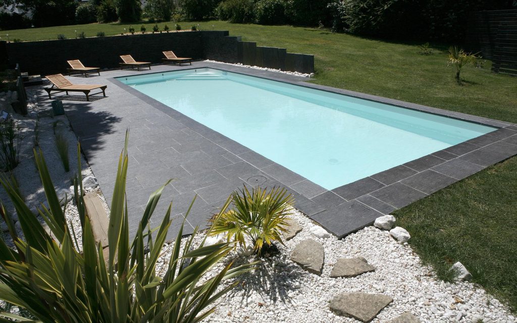 terrasse piscine ardoise