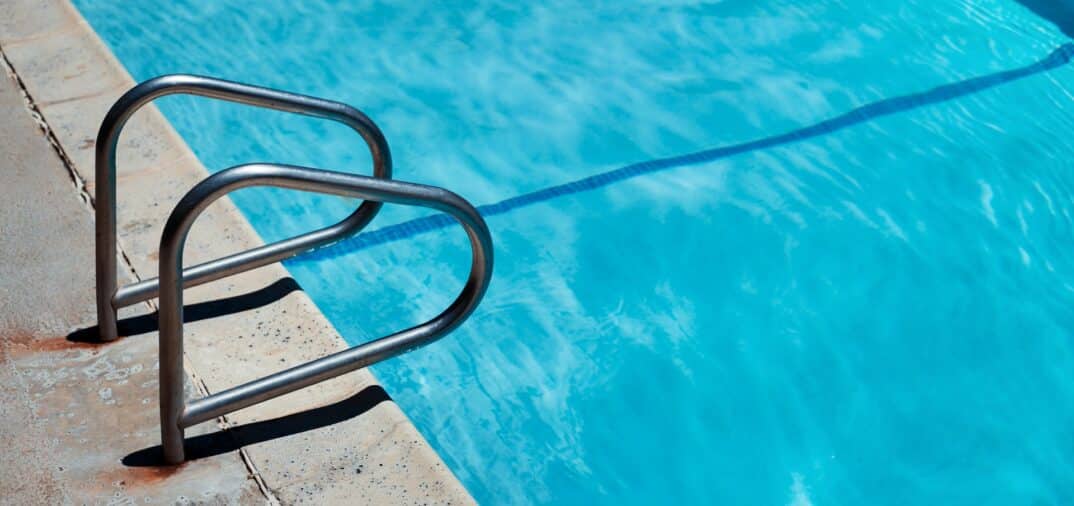 piscine coque béton